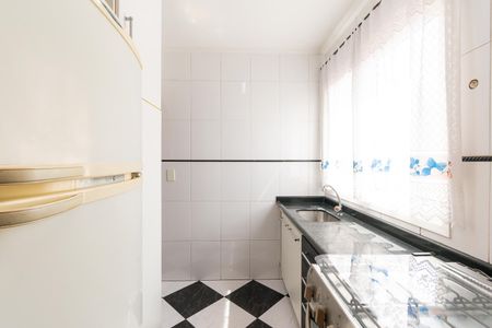 Apartamento à venda com 58m², 2 quartos e 1 vagaCozinha
