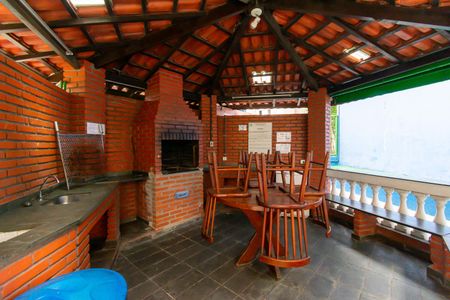 Apartamento à venda com 58m², 2 quartos e 1 vagaÁrea comum - Churrasqueira