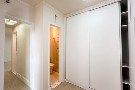 Apartamento para alugar com 57m², 2 quartos e 1 vagaSuíte 