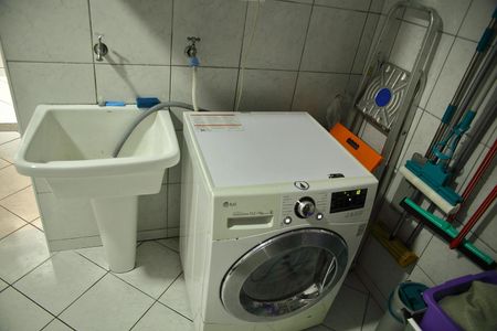 Casa à venda com 123m², 2 quartos e 1 vagaÁrea de Serviço