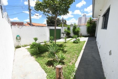 Casa à venda com 200m², 3 quartos e 2 vagasJardim