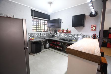 Casa à venda com 200m², 3 quartos e 2 vagasCozinha