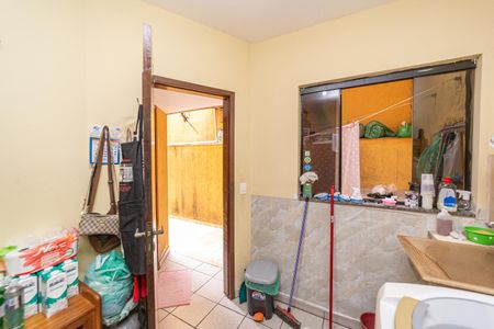 Casa à venda com 84m², 3 quartos e 2 vagasÁrea de Serviço