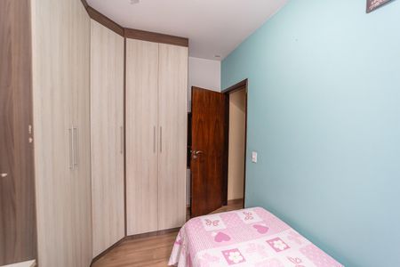 Casa à venda com 84m², 3 quartos e 2 vagasQuarto 3