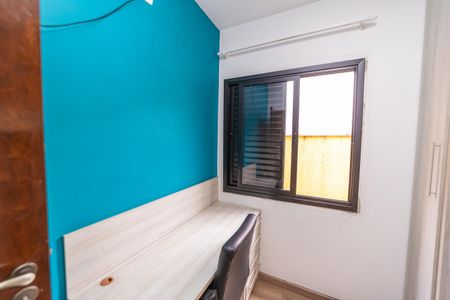 Casa à venda com 84m², 3 quartos e 2 vagasQuarto 2