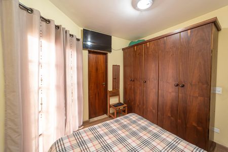 Casa à venda com 84m², 3 quartos e 2 vagasQuarto 1