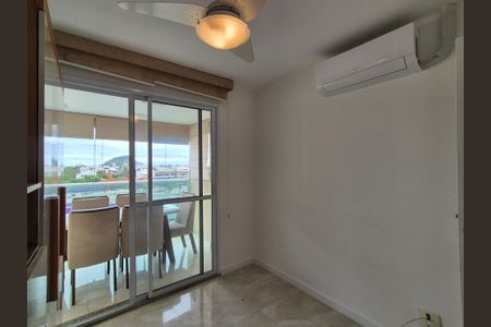 Apartamento para alugar com 186m², 3 quartos e 3 vagasQuarto 2