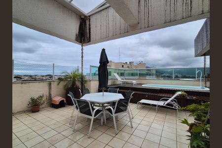 Apartamento para alugar com 186m², 3 quartos e 3 vagasTerraço 