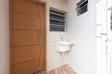 Área de Serviço de kitnet/studio para alugar com 1 quarto, 21m² em Jardim Ataliba Leonel, São Paulo