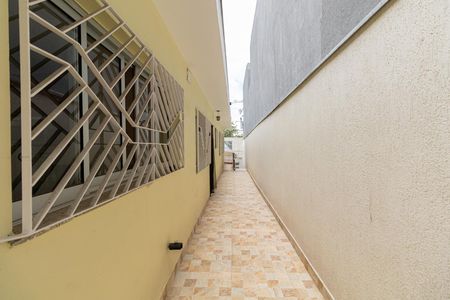 Casa à venda com 141m², 2 quartos e 2 vagasCorredor