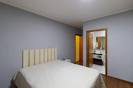 Casa à venda com 141m², 2 quartos e 2 vagasSuíte 