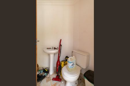 Casa à venda com 141m², 2 quartos e 2 vagasLavabo