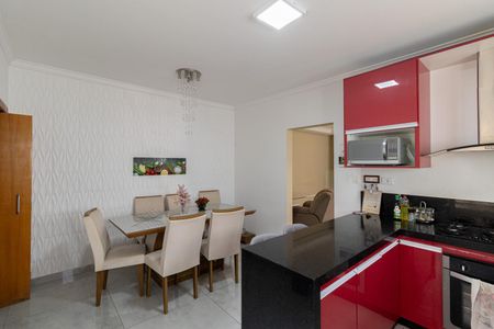 Casa à venda com 141m², 2 quartos e 2 vagasCozinha