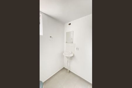 Apartamento à venda com 52m², 2 quartos e sem vaga Apartamento à venda com 52m², 2 quartos e sem vagaBanheiro