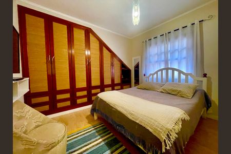 Casa à venda com 118m², 2 quartos e 2 vagasQuarto 2