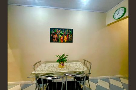 Casa à venda com 118m², 2 quartos e 2 vagasCozinha