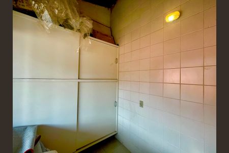 Casa à venda com 118m², 2 quartos e 2 vagasÁrea de Serviço