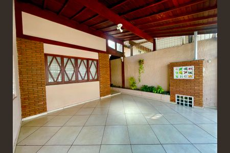 Casa à venda com 118m², 2 quartos e 2 vagasGaragem