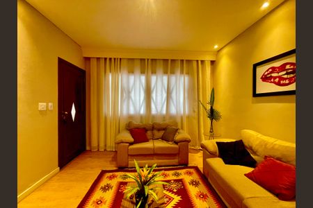 Sala de casa à venda com 2 quartos, 118m² em Vila Galvão, Guarulhos