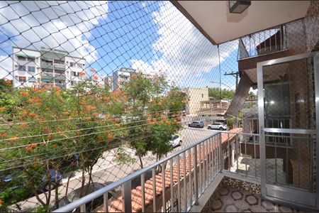 Varanda da Sala  de apartamento para alugar com 2 quartos, 70m² em Vila Valqueire, Rio de Janeiro