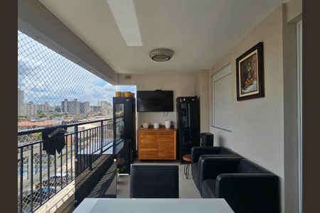 Apartamento à venda com 94m², 3 quartos e 2 vagas Apartamento à venda com 94m², 3 quartos e 2 vagasVaranda
