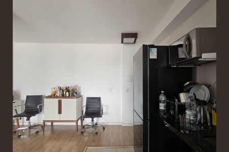 Apartamento à venda com 94m², 3 quartos e 2 vagas Apartamento à venda com 94m², 3 quartos e 2 vagasCozinha