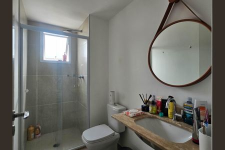 Apartamento à venda com 94m², 3 quartos e 2 vagas Apartamento à venda com 94m², 3 quartos e 2 vagasBanheiro da Suíte