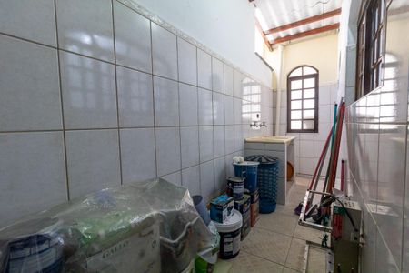 Casa à venda com 495m², 4 quartos e 2 vagasÁrea de Serviço