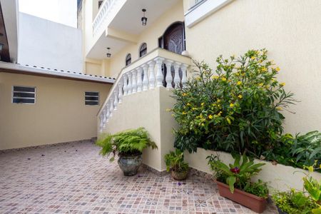 Casa à venda com 495m², 4 quartos e 2 vagasQuintal
