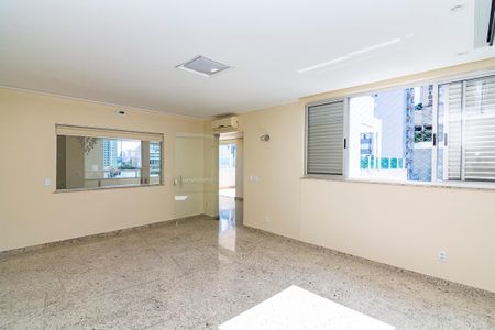 Apartamento à venda com 233m², 4 quartos e 3 vagasSala 3