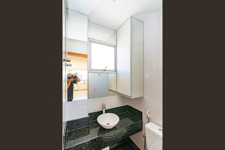 Apartamento à venda com 233m², 4 quartos e 3 vagasLavabo 