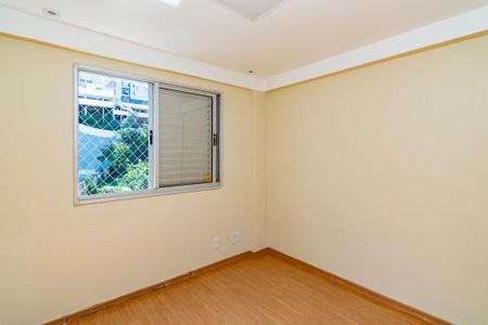 Apartamento à venda com 233m², 4 quartos e 3 vagasQuarto 2