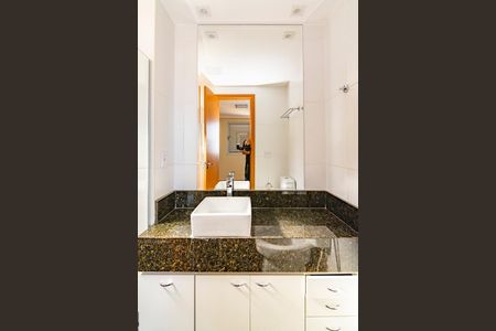 Apartamento à venda com 233m², 4 quartos e 3 vagasBanheiro da Suíte