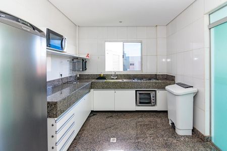 Apartamento à venda com 233m², 4 quartos e 3 vagasÁrea comum