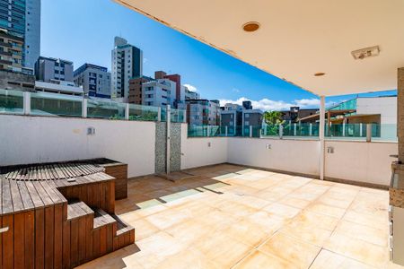 Apartamento à venda com 233m², 4 quartos e 3 vagasVaranda