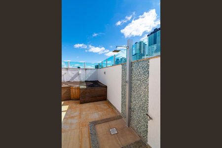 Apartamento à venda com 233m², 4 quartos e 3 vagasVaranda