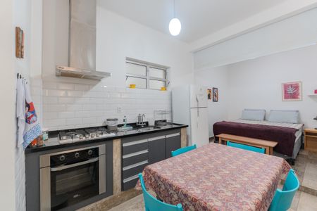 Cozinha de kitnet/studio à venda com 1 quarto, 37m² em Bela Vista, São Paulo