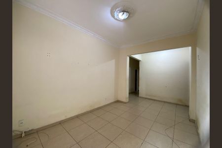 Casa para alugar com 86m², 3 quartos e sem vaga Casa para alugar com 86m², 3 quartos e sem vagaSala