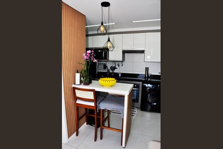 Apartamento para alugar com 34m², 2 quartos e 1 vagaDetalhe - Cozinha Americana