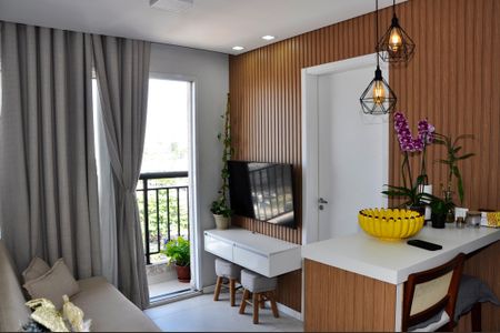 Apartamento para alugar com 34m², 2 quartos e 1 vagaDetalhe - Sala