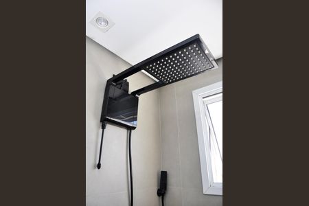 Apartamento para alugar com 34m², 2 quartos e 1 vagaDetalhe - Banheiro Social