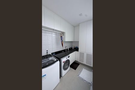 Casa de condomínio para alugar com 278m², 3 quartos e 4 vagasLavanderia