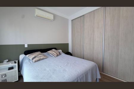 Casa de condomínio para alugar com 278m², 3 quartos e 4 vagasSuíte 1