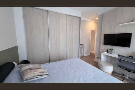 Casa de condomínio para alugar com 278m², 3 quartos e 4 vagasSuíte 1