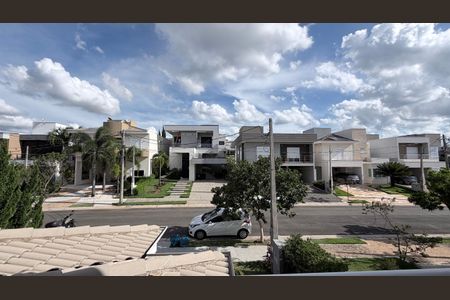 Casa de condomínio para alugar com 278m², 3 quartos e 4 vagasVista da Suíte 1