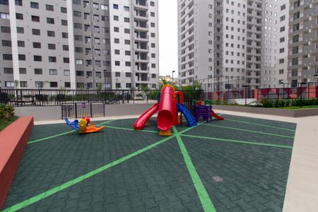 Apartamento para alugar com 41m², 2 quartos e 1 vaga Apartamento para alugar com 41m², 2 quartos e 1 vagaÁrea comum - Playground