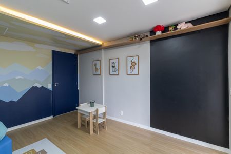 Apartamento à venda com 41m², 2 quartos e 1 vaga Apartamento à venda com 41m², 2 quartos e 1 vagaÁrea Comum - Brinquedoteca