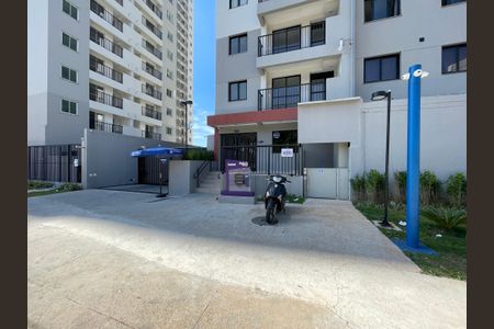 Apartamento à venda com 41m², 2 quartos e 1 vaga Apartamento à venda com 41m², 2 quartos e 1 vagaFachada
