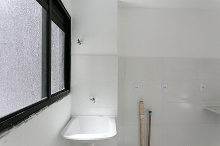 Apartamento à venda com 42m², 2 quartos e sem vaga Apartamento à venda com 42m², 2 quartos e sem vagaÁrea de Serviço