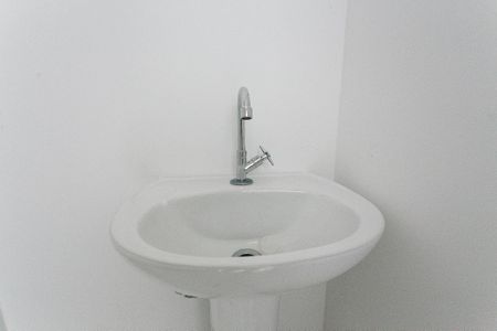 Apartamento à venda com 42m², 2 quartos e sem vaga Apartamento à venda com 42m², 2 quartos e sem vagaBanheiro